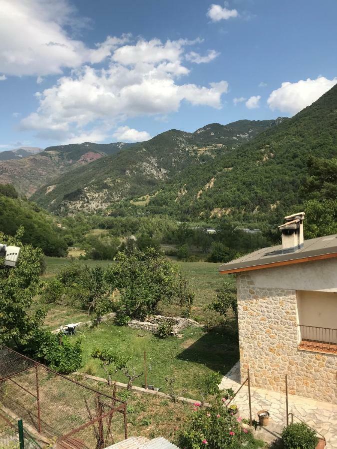 Gite De La Fontaine Gorges De Daluis Εξωτερικό φωτογραφία